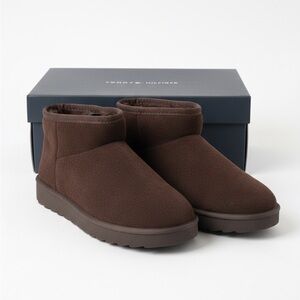 Men's Chocolate Slip-On Boots